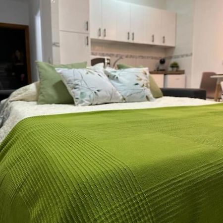 Precioso Estudio Junto Al Mar, Apartamentos Don Diego En La Carihuela Torremolinos Luaran gambar