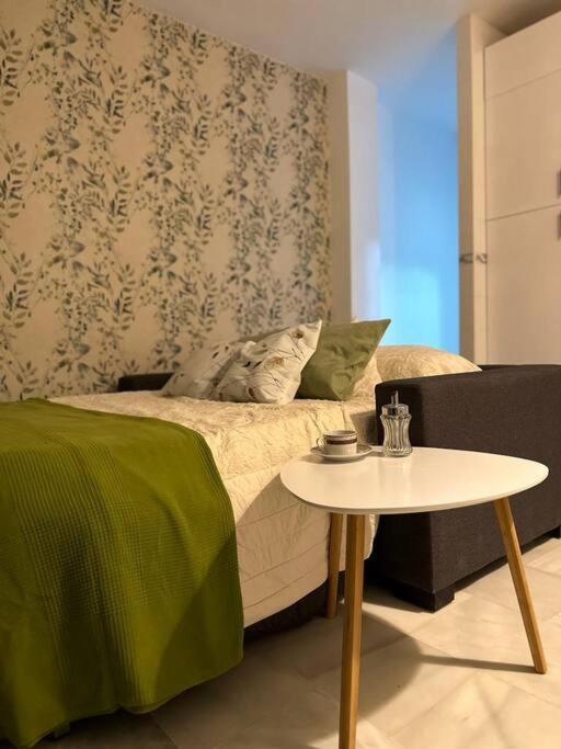 Precioso Estudio Junto Al Mar, Apartamentos Don Diego En La Carihuela Torremolinos Luaran gambar